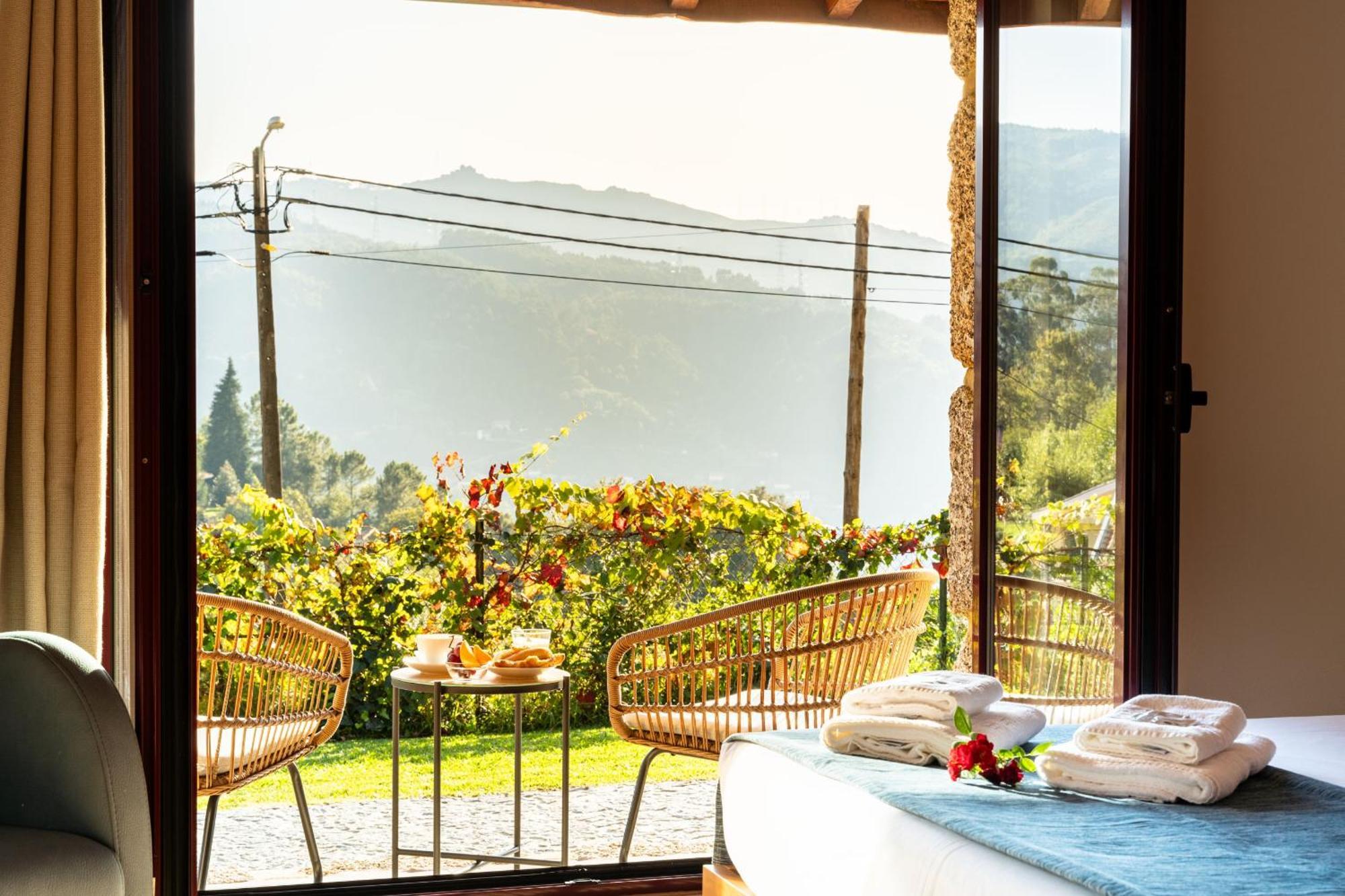Assento Do Cavado By House And People Villa Valdosende Luaran gambar