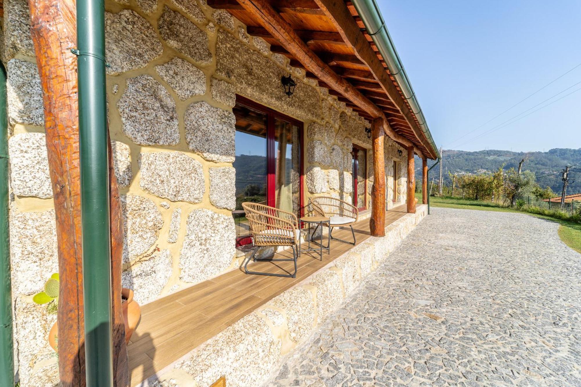 Assento Do Cavado By House And People Villa Valdosende Luaran gambar