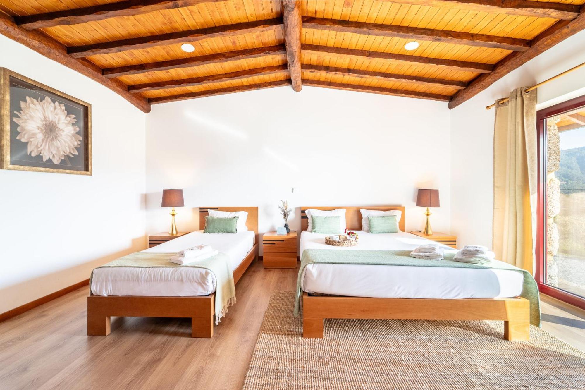 Assento Do Cavado By House And People Villa Valdosende Luaran gambar